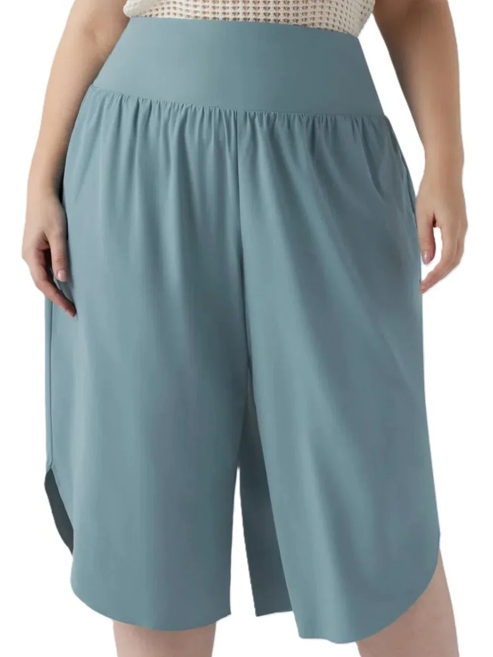 Halara Breezeful™ High Waisted Tummy Control Capri 1X - Picture 3 of 5